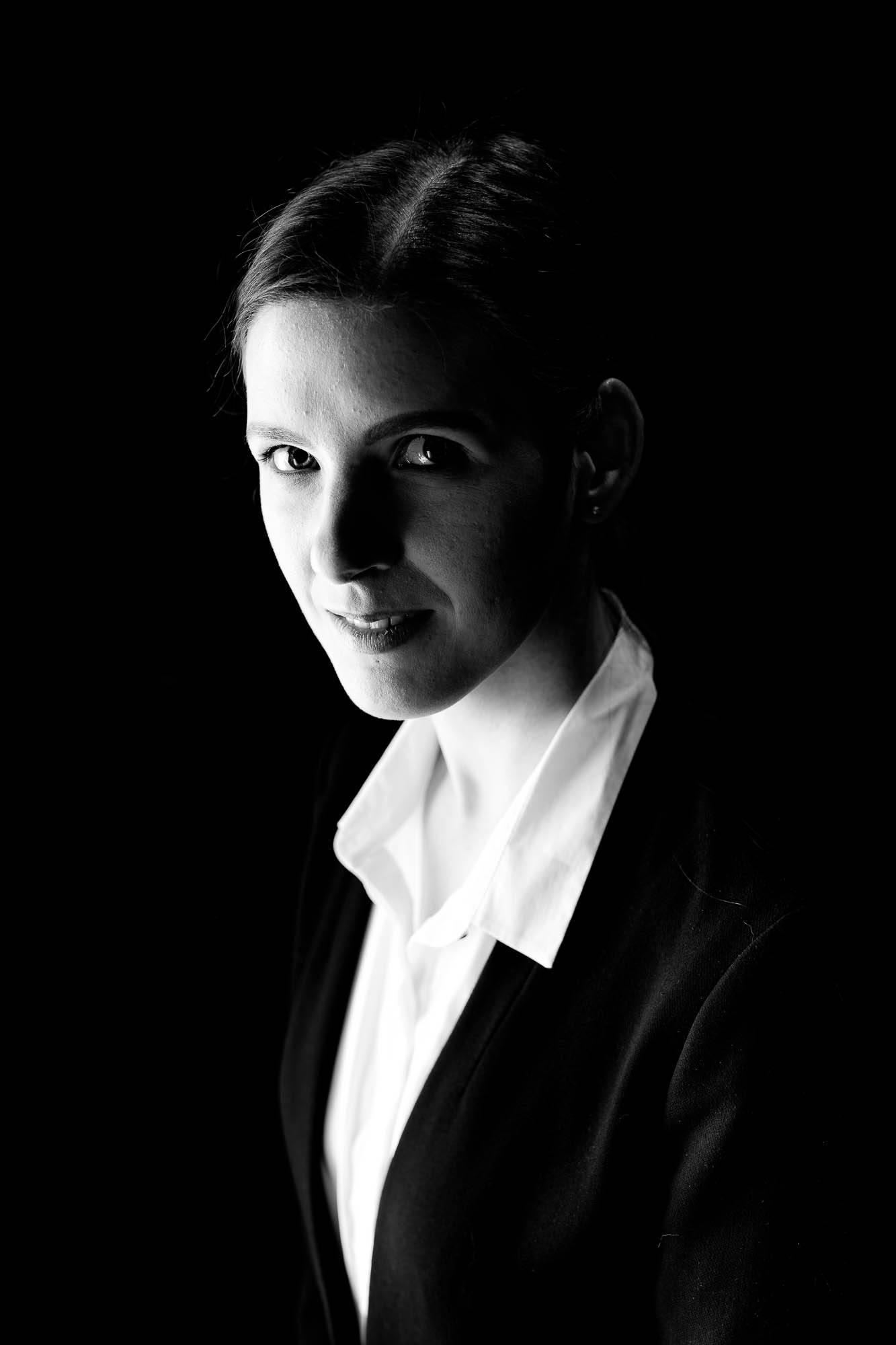 Export x3 Headshots Romina 202001317 Capture